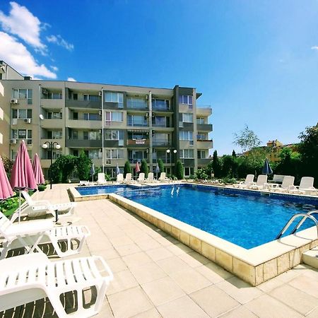 Seaview Apartment Butterfly 써니비치 외부 사진