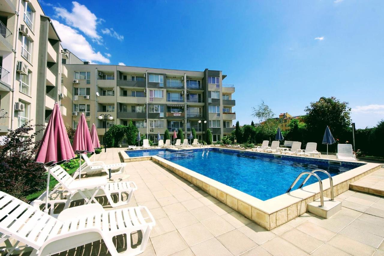 Seaview Apartment Butterfly 써니비치 외부 사진