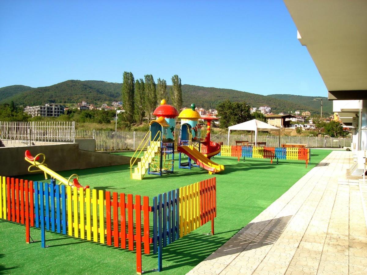 Seaview Apartment Butterfly 써니비치 외부 사진
